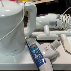 掃除機と電気ケトルセットです