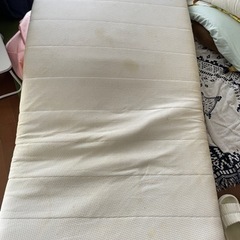 シングルベッドの画像