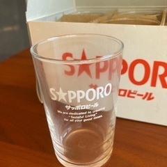レトロなグラス34点（キリンビール10点、サッポロビール24点）の画像
