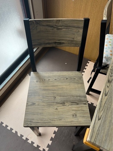 4人用ダイニングテーブルセット！美品です！