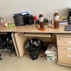 オフィス用家具 机