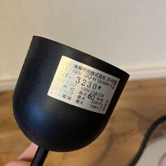 男前な電球ソケットの画像