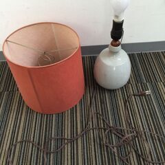 ○【通電・動作確認済】卓上照明 照明 ライト 陶器 青山 ナイトーズ インテリア 家具  中古品(NF240728)360-405-①の画像