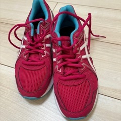 asics ランニングシューズ
