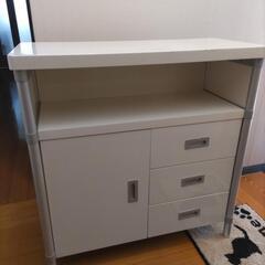 棚　食器棚の画像