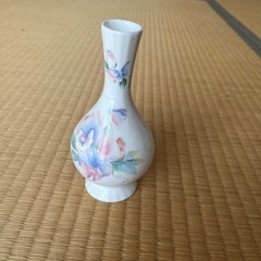 花瓶