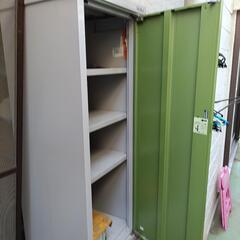物置き