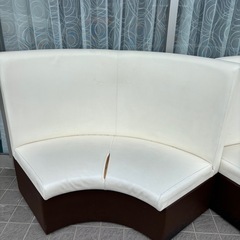 円形ソファー✾無料で譲ります✾の画像