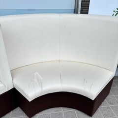 円形ソファー✾無料で譲ります✾の画像