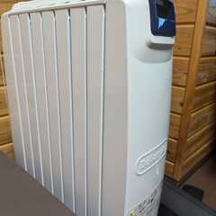 【あげます】デロンギ オイルヒーター QDS0712-MB