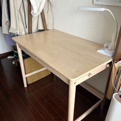 ベルメゾン学習机　木製　100(幅)x60x70(高さ)の画像