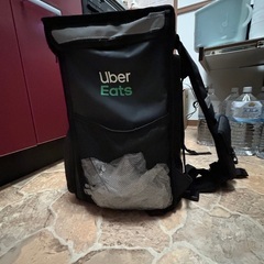 Uber Eats ウーバーイーツ デリバリー 配達用リュック　公式バッグの画像
