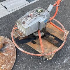 中古 マキタ makita 電動コテ 4000 100V 翼径630mm ハンドトロウェル モルタル 土間ならし コンクリート仕上げ 建築 土木 左官　 愛知県 一宮市 名古屋市 稲沢市 江南市 岩倉市 岐阜 羽島市 各務ヶ原市 岐阜市 三重県 愛知 グッドプライス一宮の画像