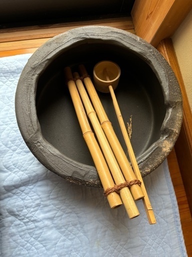 引き取り限定 石臼 置物