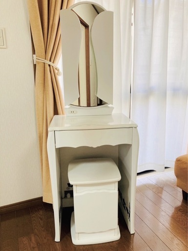 【購入者決定】ドレッサー