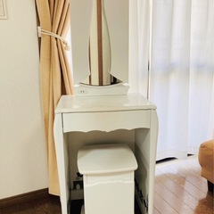 【購入者決定】ドレッサーの画像