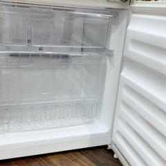 (送料無料) 2020年 極美品 冷蔵庫 霜取り不要 ユーイング ⑦の画像