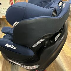 良品 APRICA アップリカ チャイルドシート ディアターン プラス ISOFIXの画像