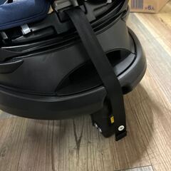 良品 APRICA アップリカ チャイルドシート ディアターン プラス ISOFIXの画像
