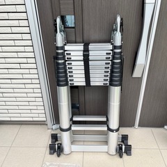 【中古・美品】伸縮はしご 最長8m アルミ製 折りたたみ式の画像