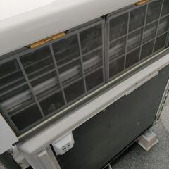 手洗い済み 日立 ルームエアコン  2.8kw ～12畳 白くまくん  自動掃除 RAS-M28 中古動作品の画像