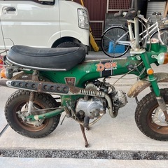 HONDA ホンダ　ST50 DAX50　