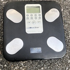 人気タニタのインナースキャン体組成計を大変お安くお譲りいたします！