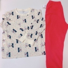  【停止中】 110cm UNIQLO ユニクロ　パジャマ　リサ...
