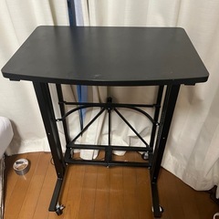 1人用スタンディングデスク（昇降式）【値段相談可】の画像