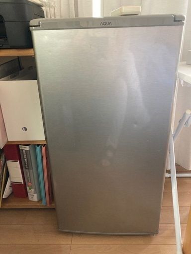 4000円　静音冷蔵庫　AQR-8G　(75L／右開き）2024/8/27以降手渡し限定