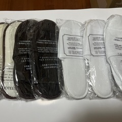 【新品】ホテルアメニティ　 使い捨て／スリッパ／歯ブラシ／ボディタオル／髭剃り等の画像