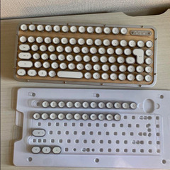 AZIO Bluetooth R.C.K. ワイヤレスキーボード