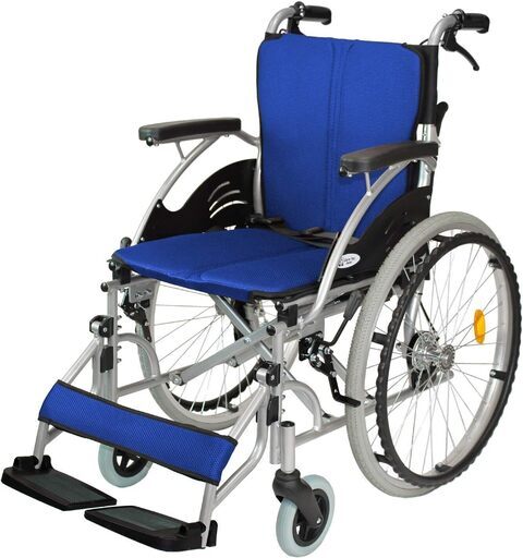 【新品】ケアテックジャパン 自走アルミ製車椅子 CA-10SU ハピネス 美品