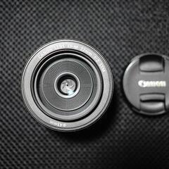 Canon パンケーキレンズ EF-M22mm F2 STMの画像