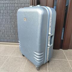 スーツケースの画像