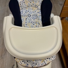 コンビ　ハイローチェア
