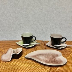 ★未使用★コーヒー•ティーカップ&ソーサー　菓子皿