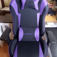 AKRACINGゲーミングチェア　ランバーサポート、ヘッドレスト...
