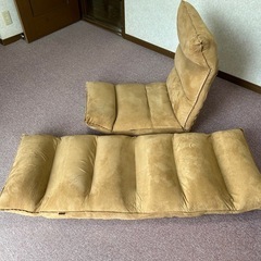 7990円の美品　座椅子　２個セットで