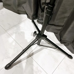 ノートパソコン用三脚 17.7～47.2インチに高さ調節可能の画像
