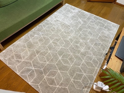 ラグマット　カーペット（グレー）140cm✖️200cm　ベルギー産