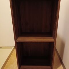 ビバホームで購入した棚を差し上げます。