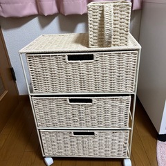 IF 3段引き出し＋取っ手付き収納ボックス