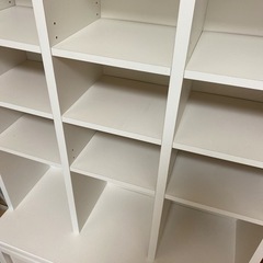 本棚　おもちゃ箱　机　子供部屋の画像