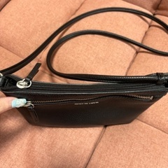 カルバンクライン　ハワイ購入　ブラック　ポシェットの画像