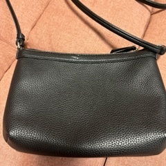 カルバンクライン　ハワイ購入　ブラック　ポシェットの画像