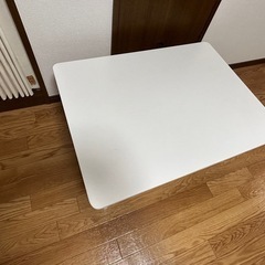 ニトリの　ローテーブルの画像