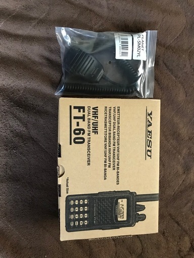 八重洲ハンディーアマチュア無線FT-60