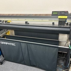 カッテングマシーンCUTTING PLOTTER FC8000-100