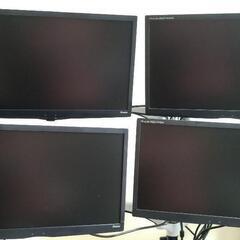 パソコンモニター４台＆モニターアーム